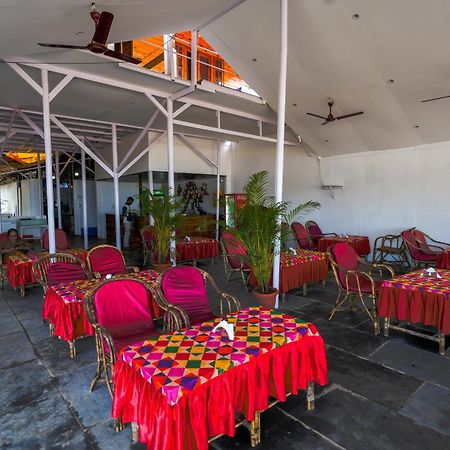 Om Sai Beach Resort Agonda Exteriér fotografie