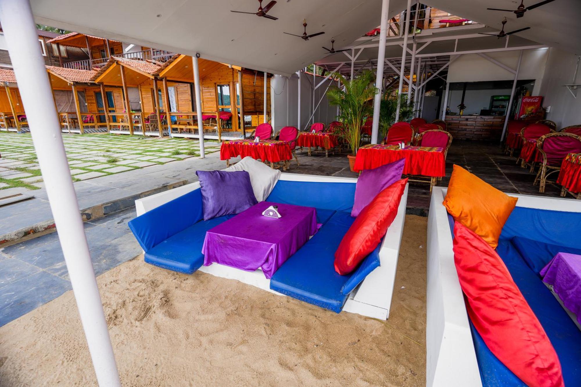 Om Sai Beach Resort Agonda Exteriér fotografie